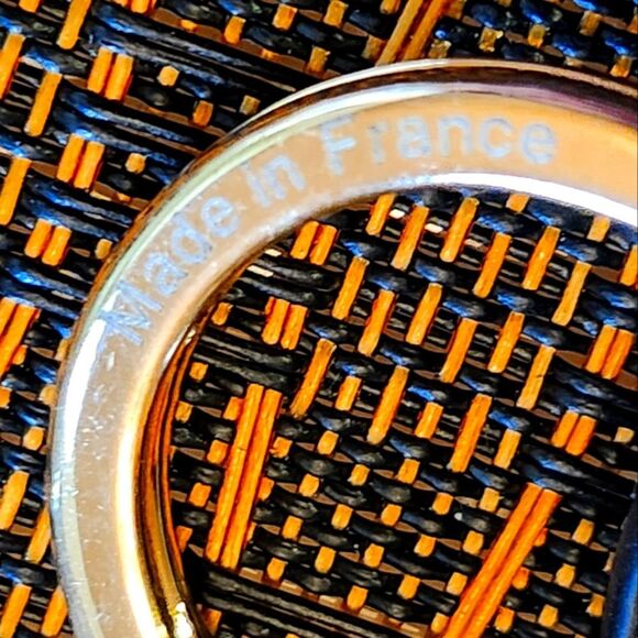 Authentic Louis Vuitton Monogram Heart Charm - Picture 11 of 12